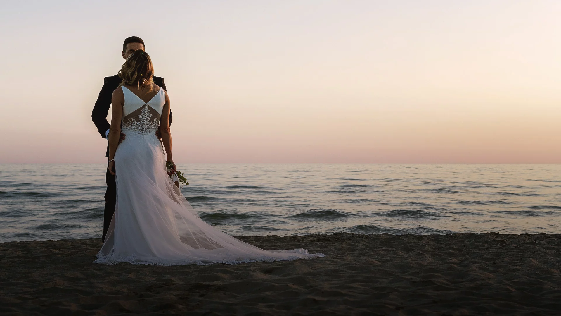 video matrimonio in spiaggia agenzia creativa beat fly