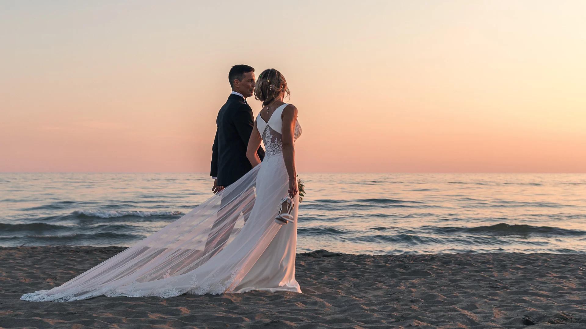 beat fly servizio fotografico per matrimoni sulla spiaggia fregene