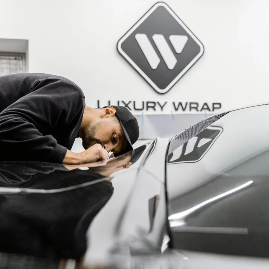 luxury wrap pellicole per auto roma